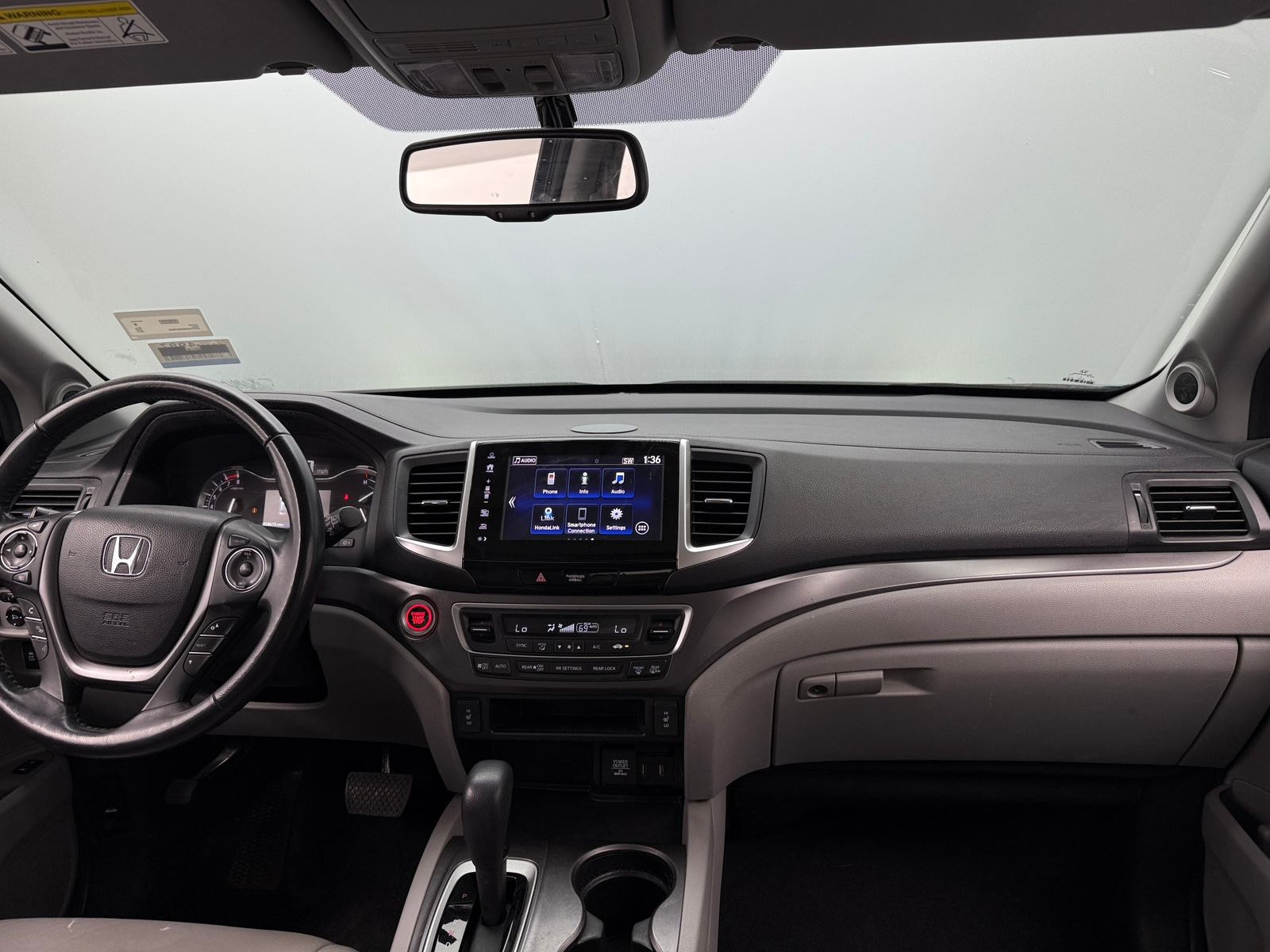 Thumbnail: 2017 Honda Pilot - 2