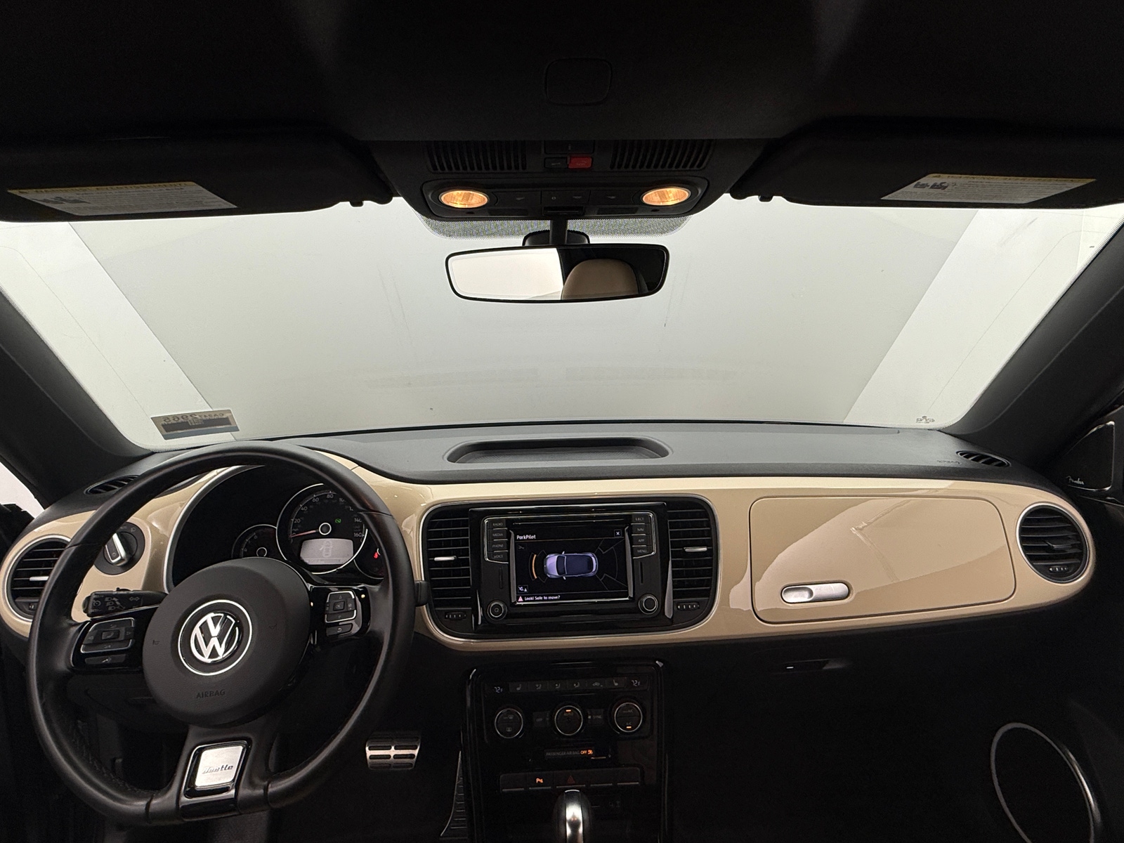 Thumbnail: 2019 Volkswagen Beetle - 2