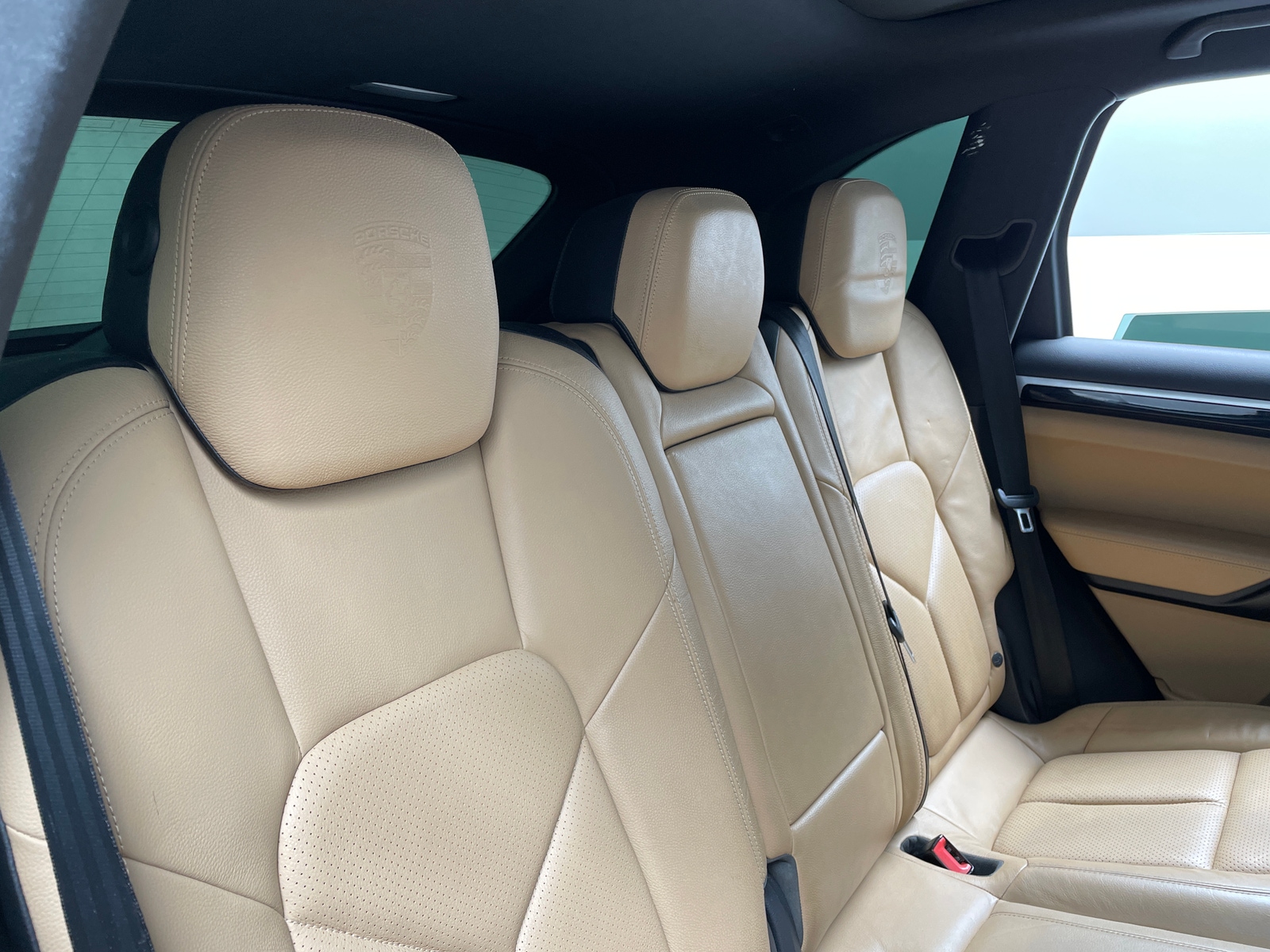 Thumbnail: 2014 Porsche Cayenne - 5