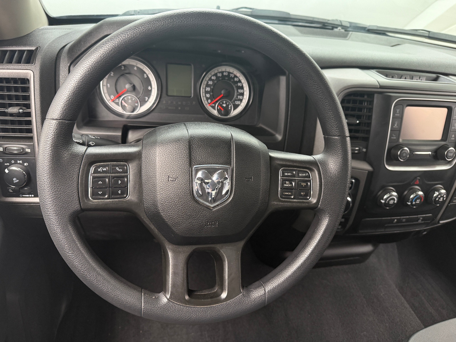Thumbnail: 2022 RAM 1500 Classic - 5