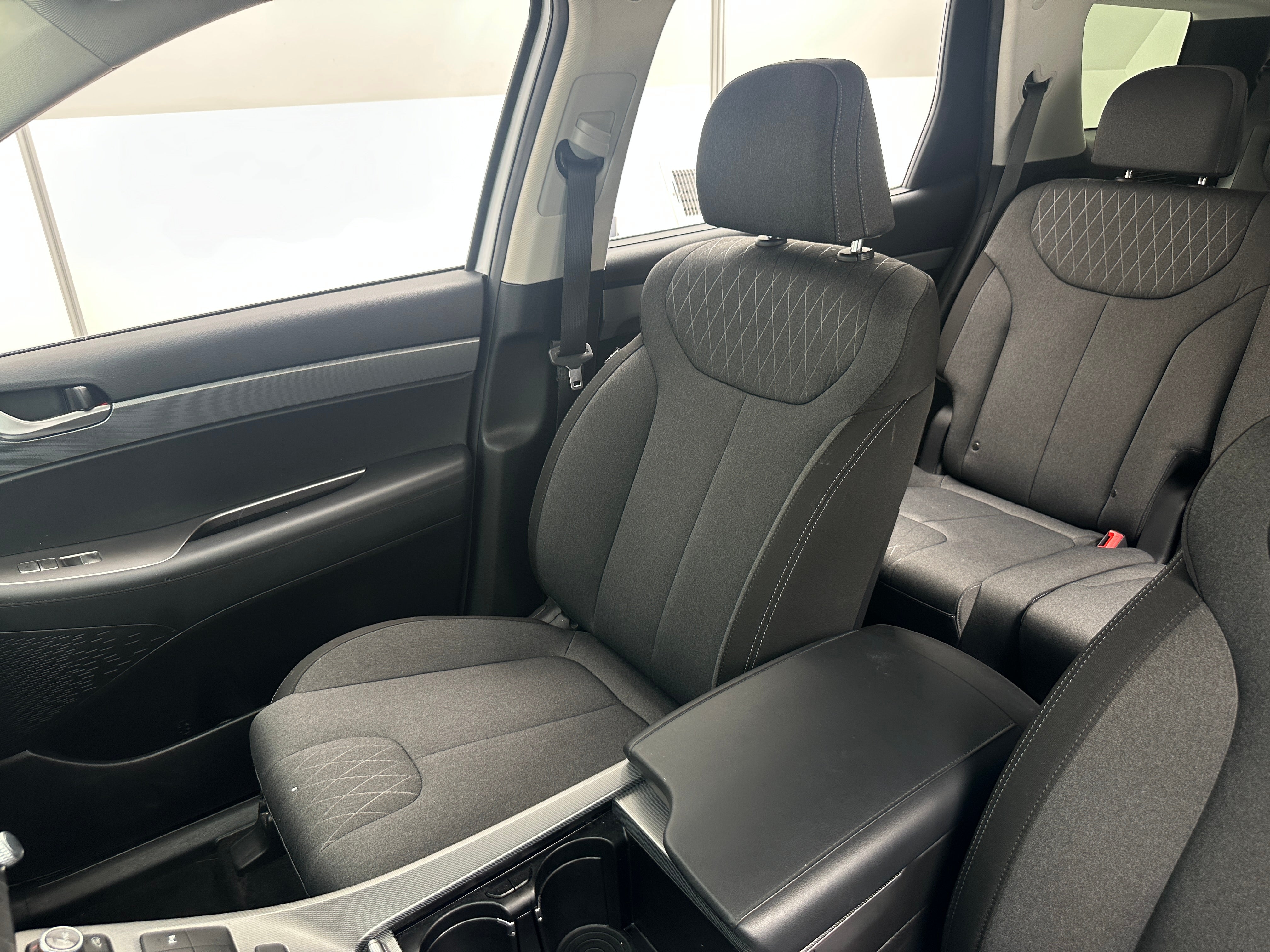 Used 2020 Hyundai Palisade SEL with VIN KM8R34HEXLU090661 for sale in Eagan, Minnesota