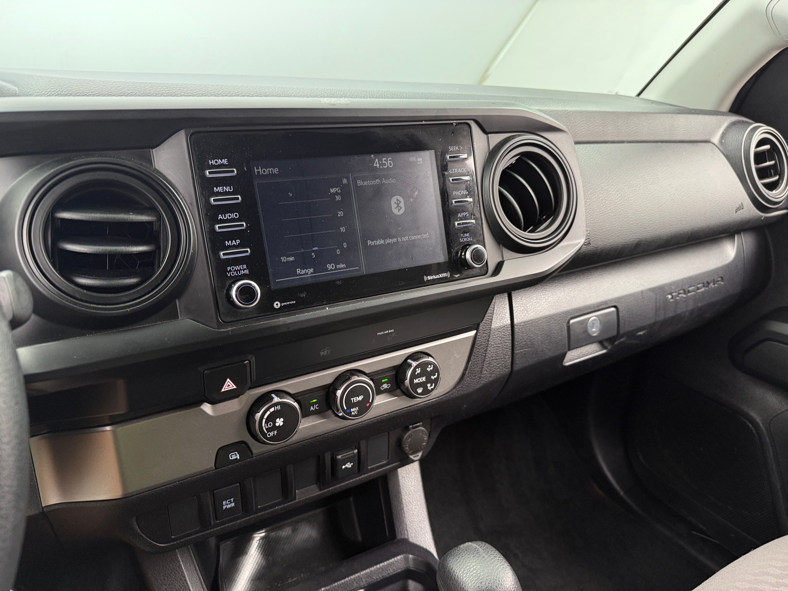 Thumbnail: 2022 Toyota Tacoma - 4