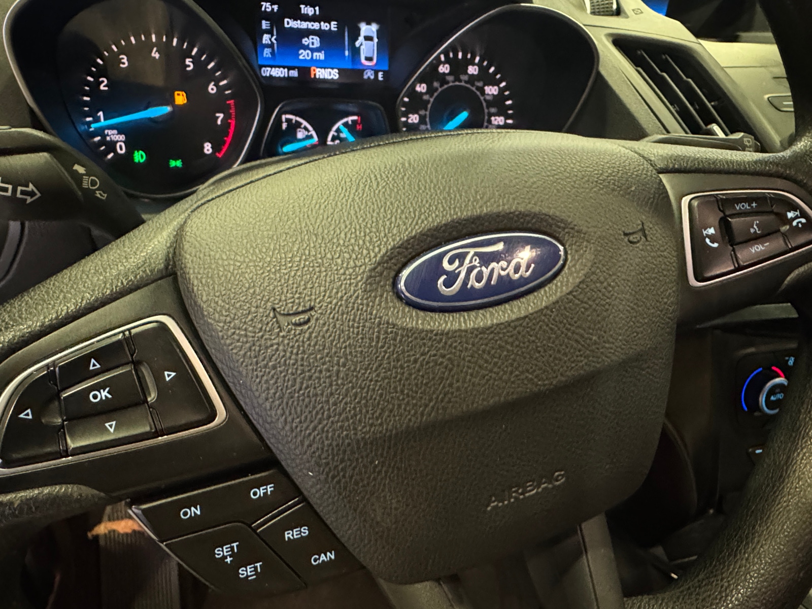 Thumbnail: 2018 Ford Escape - 5