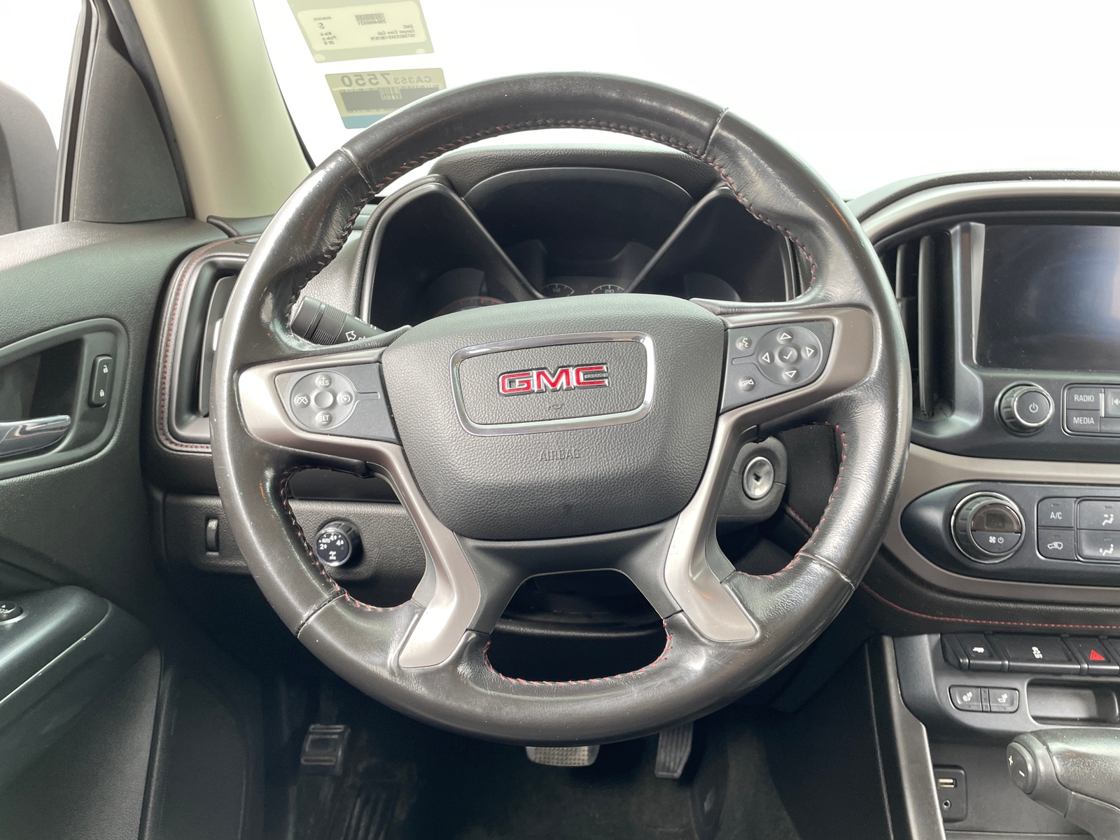 Thumbnail: 2016 GMC Canyon - 5