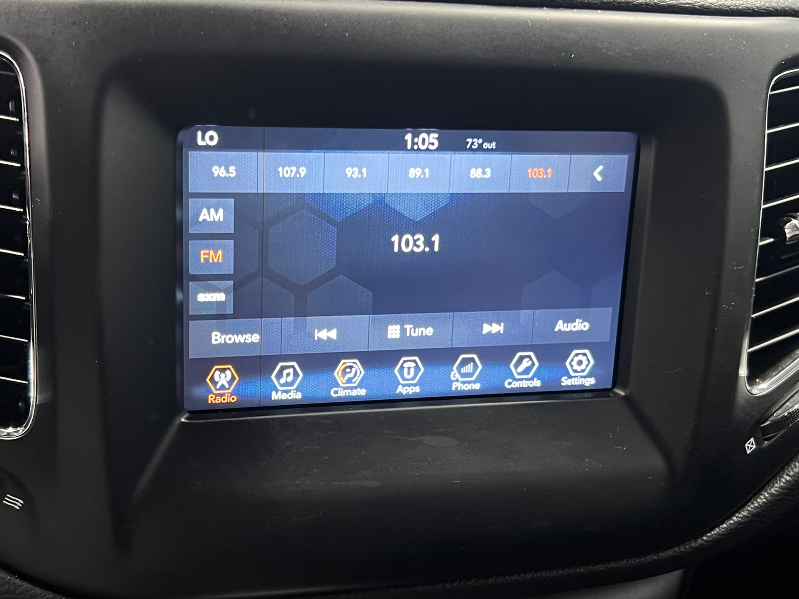 Thumbnail: 2018 Jeep Compass - 4