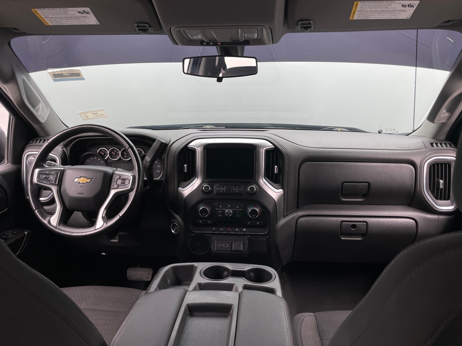 Thumbnail: 2020 Chevrolet Silverado 1500 - 3