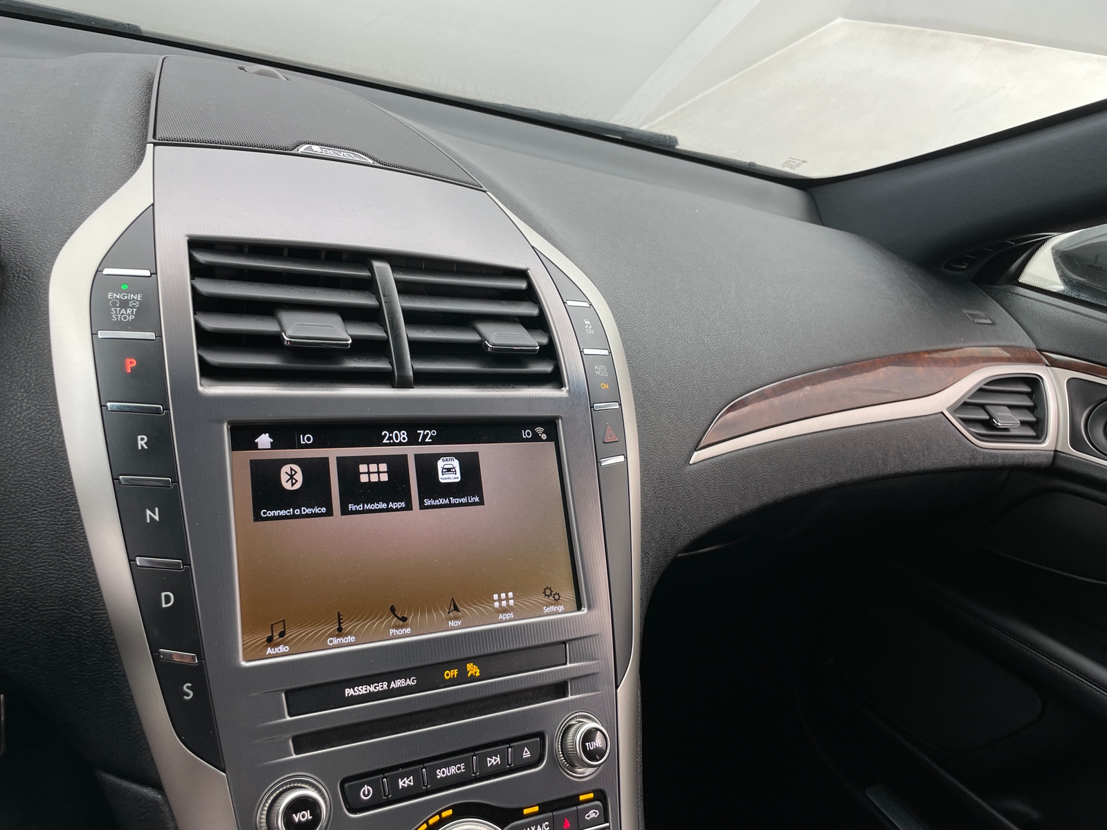 Thumbnail: 2019 Lincoln MKZ - 3