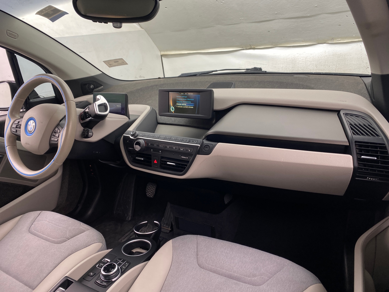 Thumbnail: 2018 BMW i3 - 3