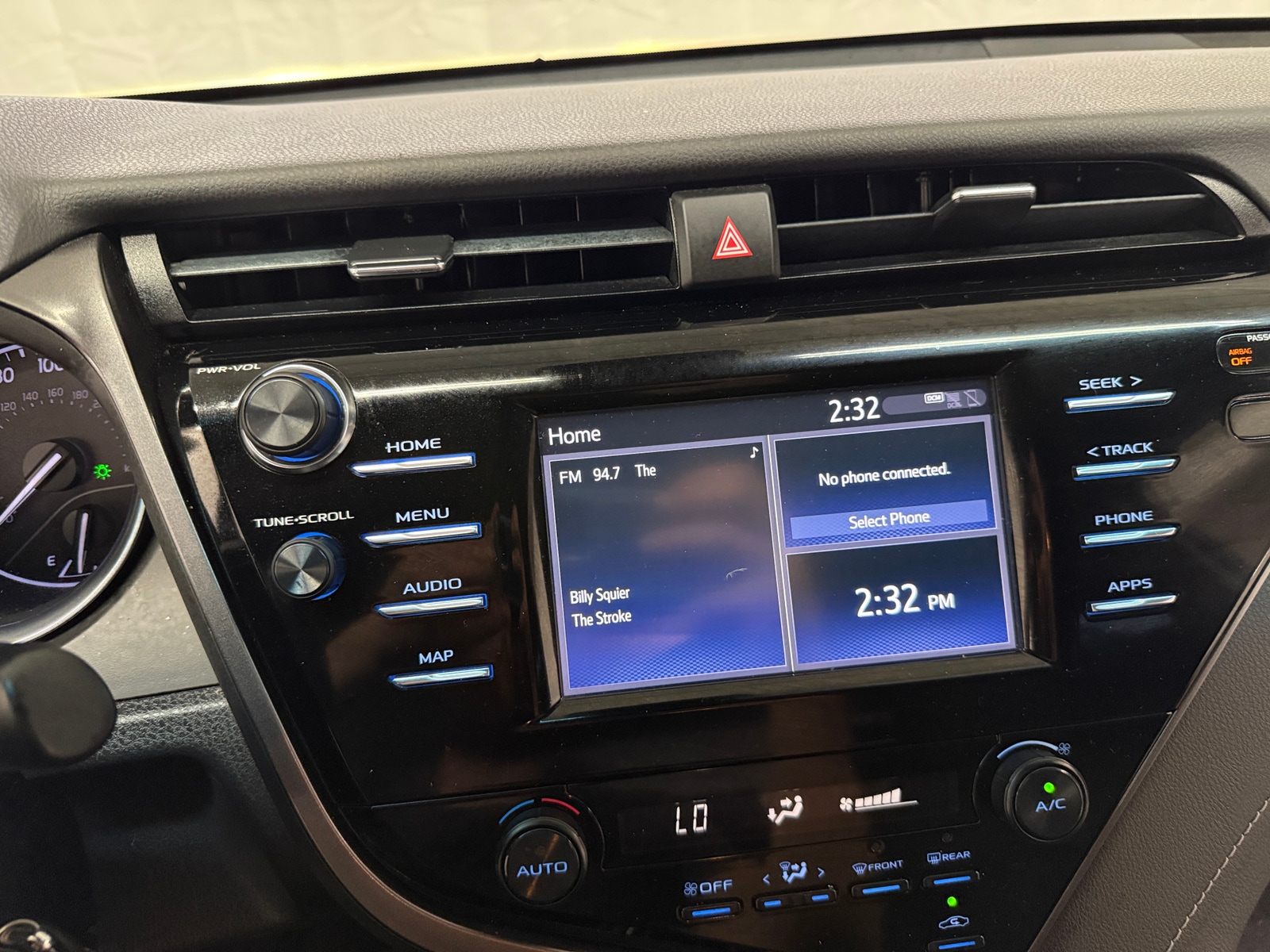 Thumbnail: 2019 Toyota Camry - 3