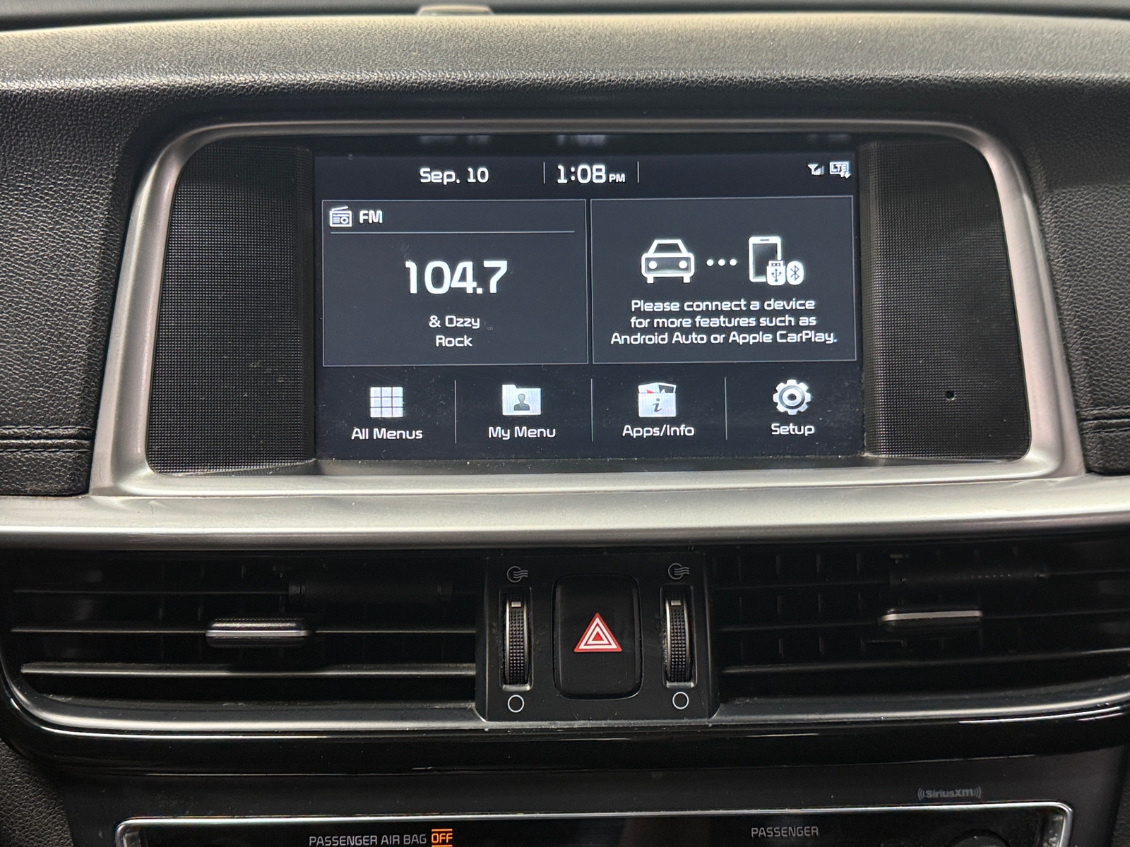 Thumbnail: 2019 Kia Optima - 4