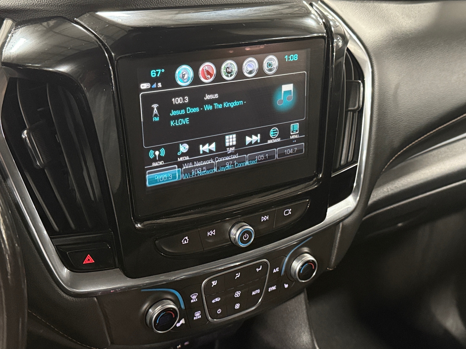 Thumbnail: 2018 Chevrolet Traverse - 3