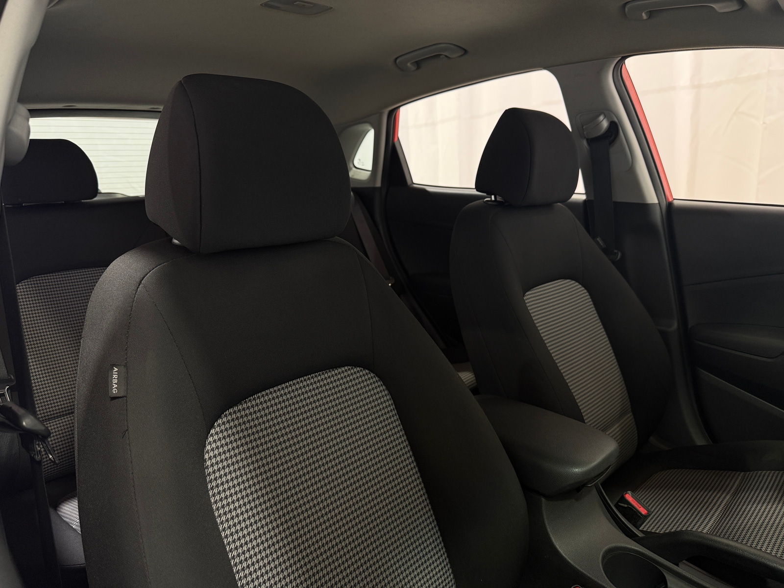 Thumbnail: 2019 Hyundai Kona - 2