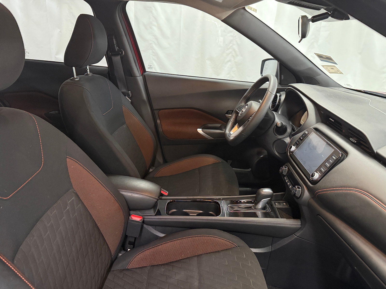 Thumbnail: 2023 Nissan Kicks - 2