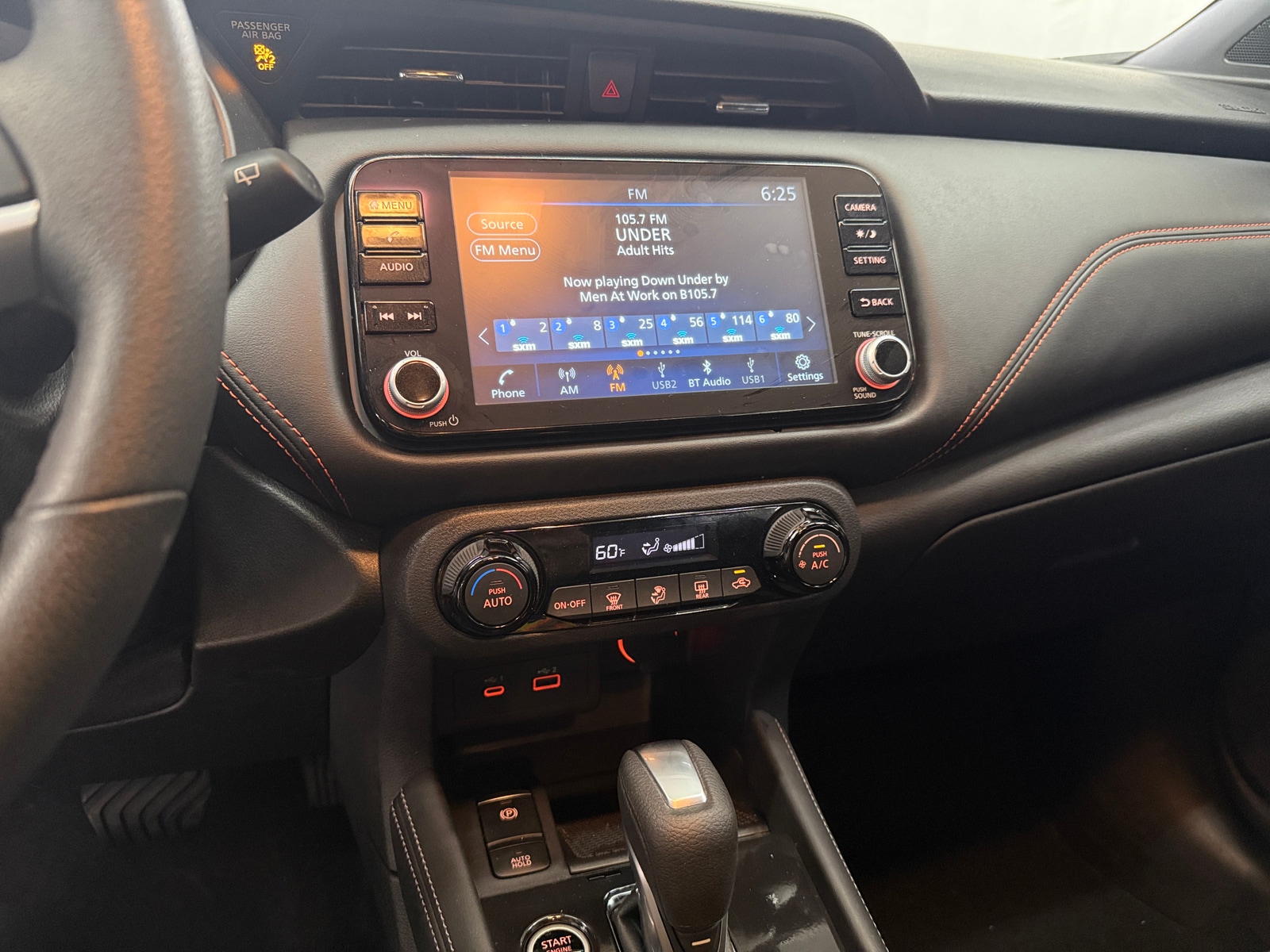 Thumbnail: 2023 Nissan Kicks - 4