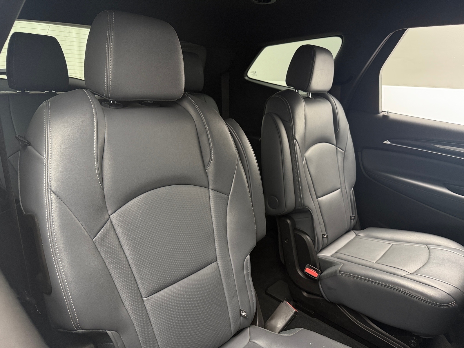 Thumbnail: 2022 Buick Enclave - 5
