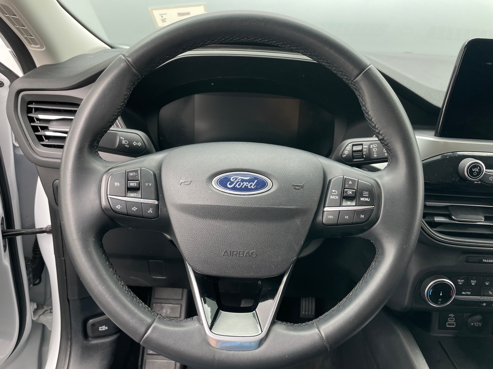 Thumbnail: 2024 Ford Escape - 5