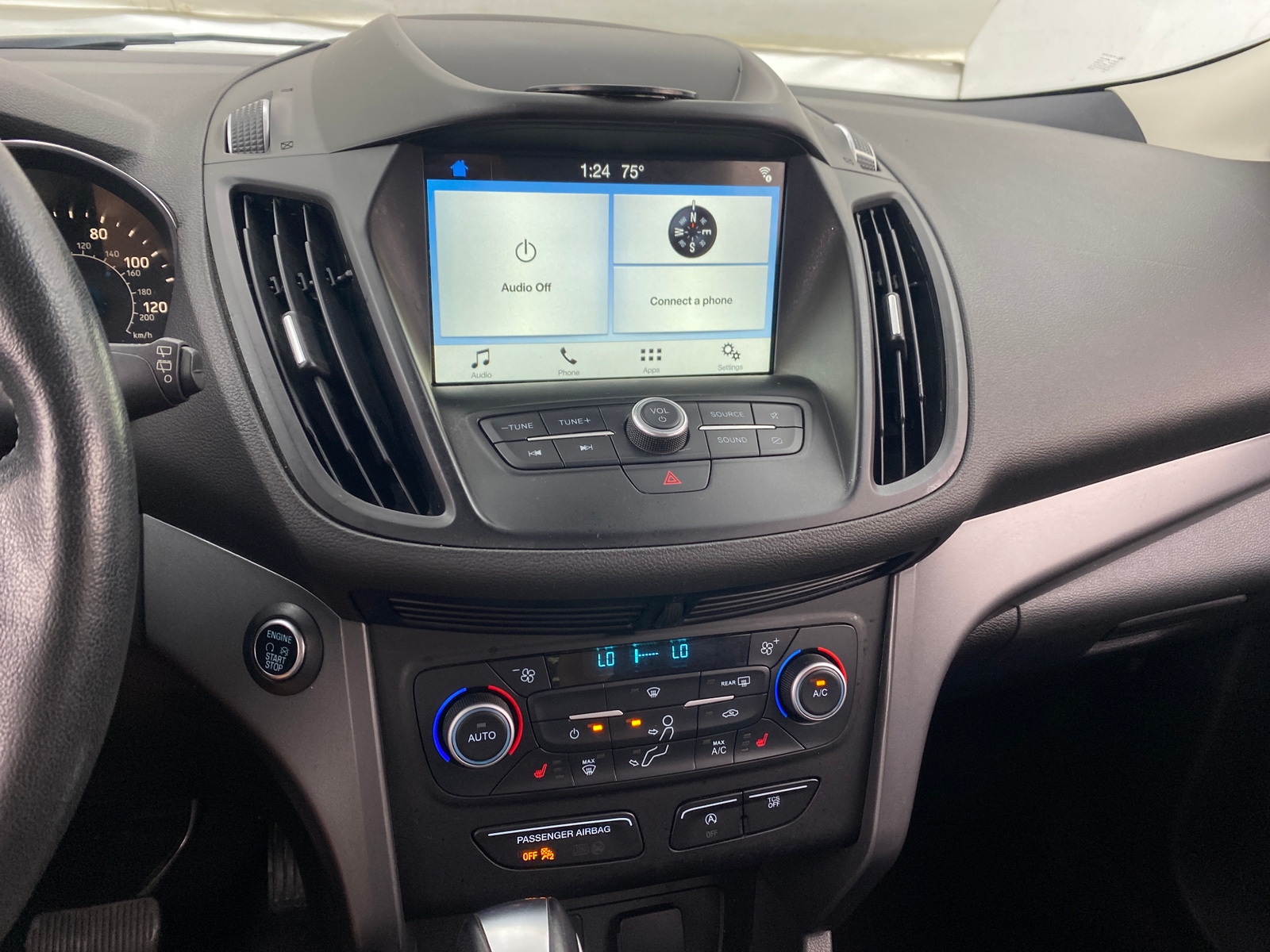 Thumbnail: 2019 Ford Escape - 3
