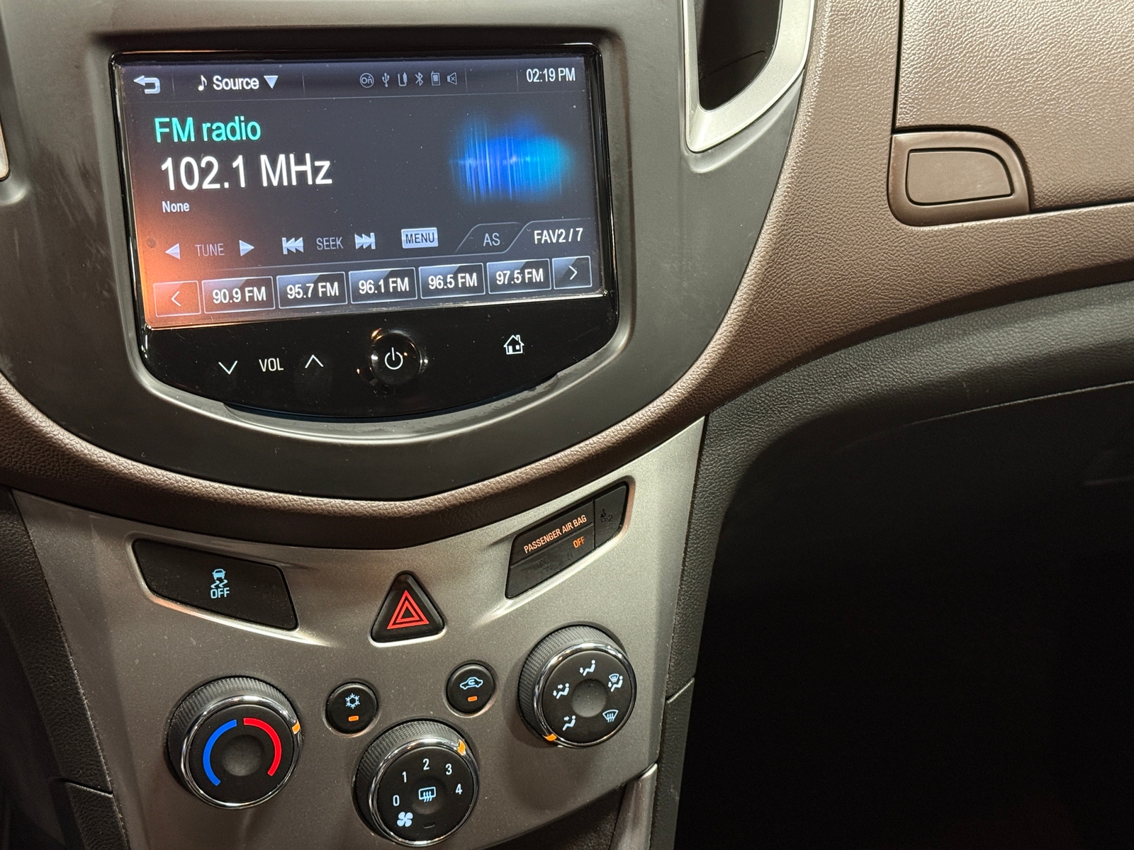Thumbnail: 2016 Chevrolet Trax - 4