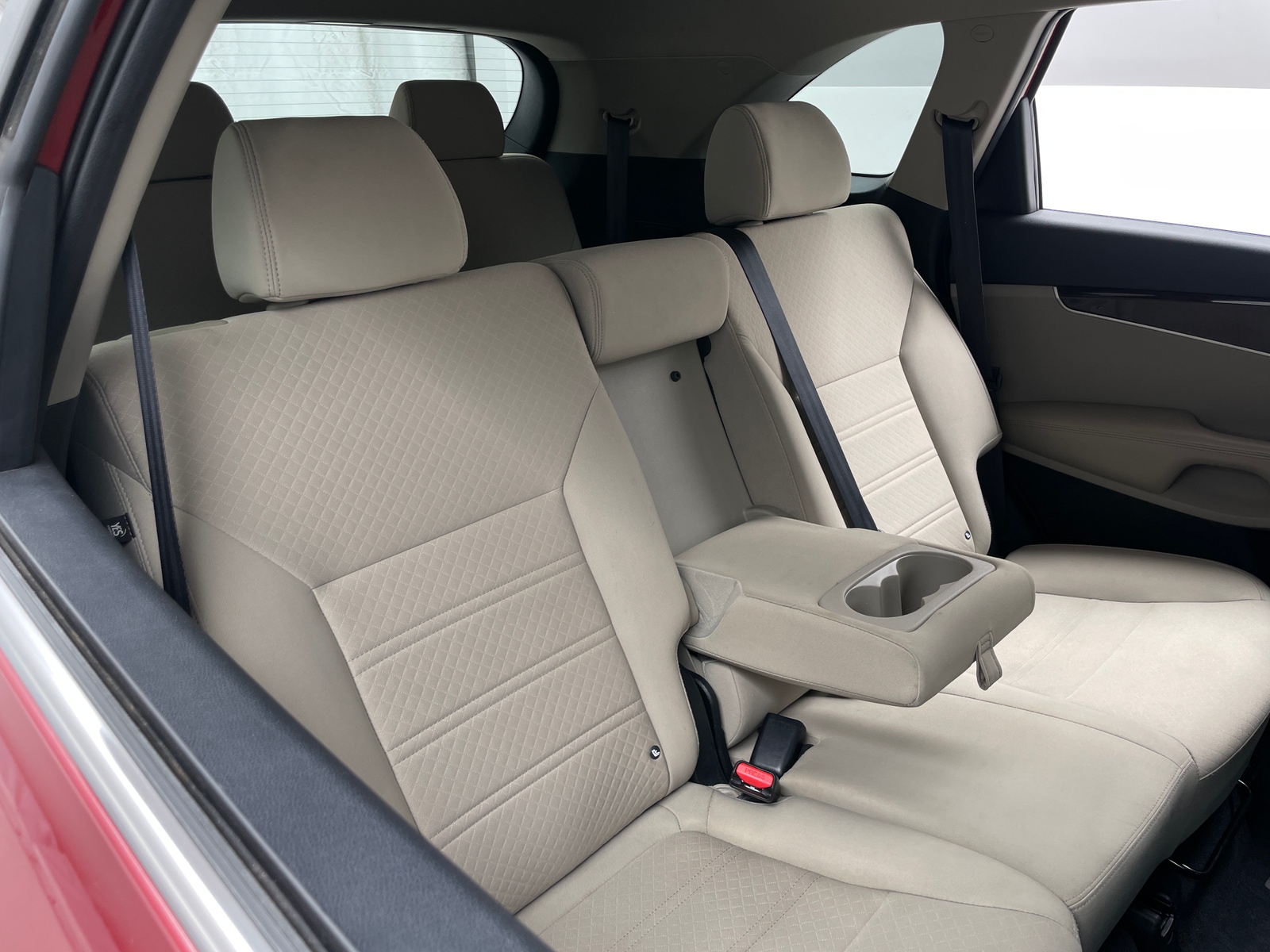 Thumbnail: 2016 Kia Sorento - 6