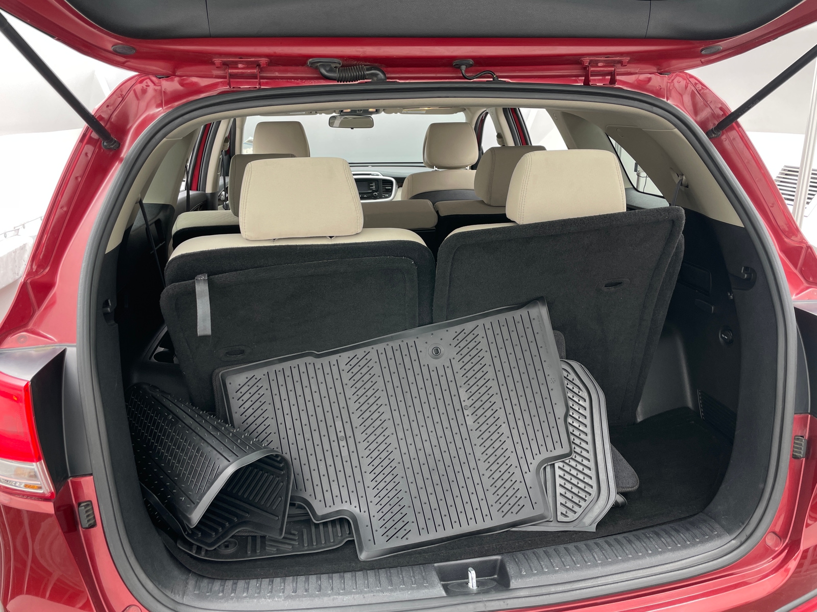Thumbnail: 2016 Kia Sorento - 7