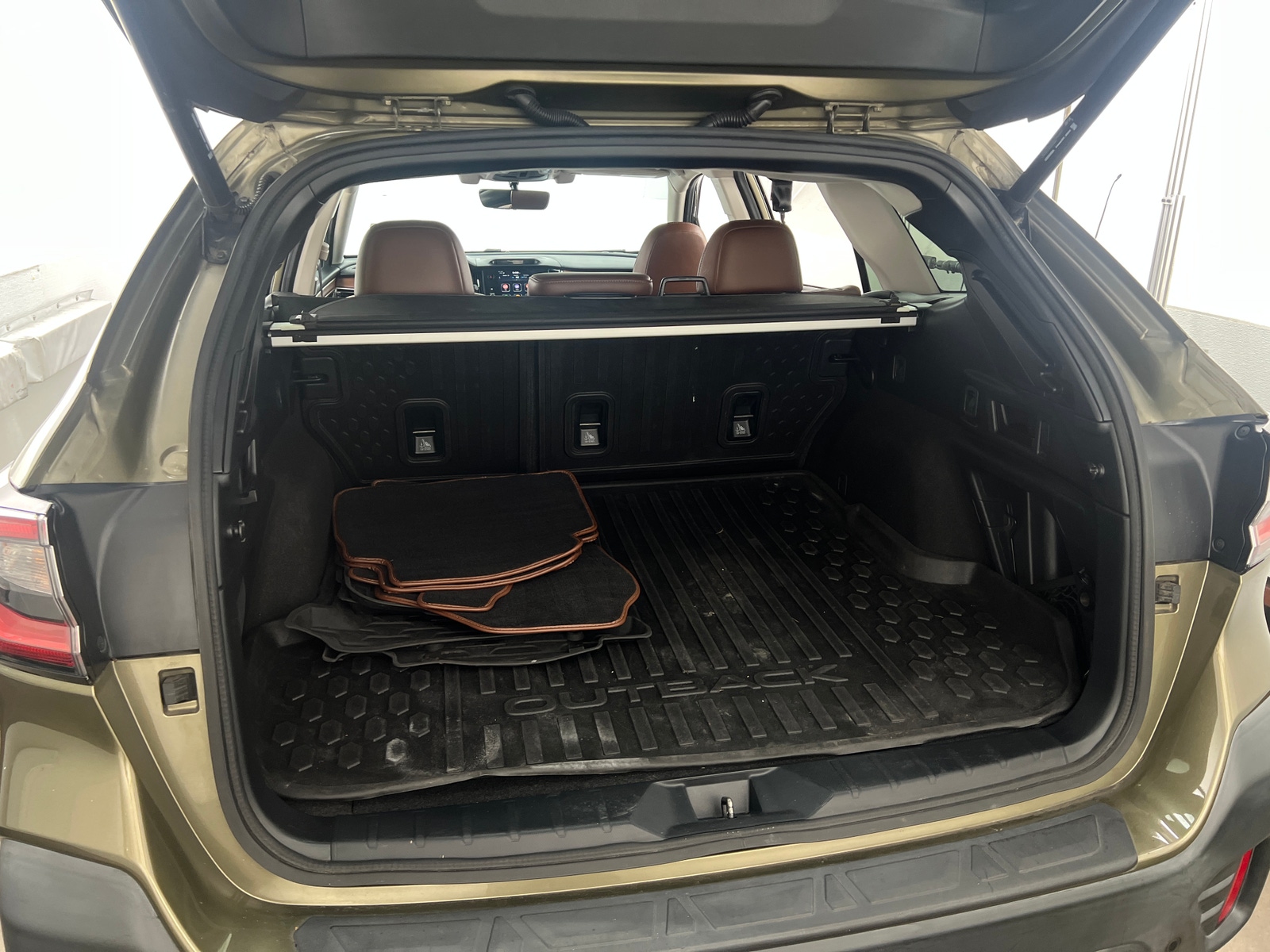 Thumbnail: 2020 Subaru Outback - 6
