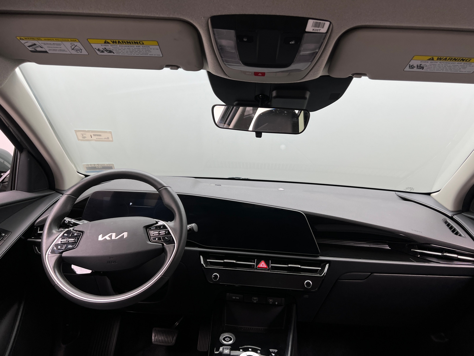 Thumbnail: 2024 Kia Niro - 3