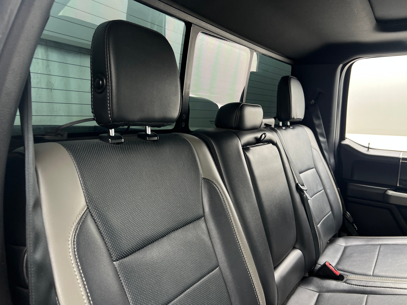 Thumbnail: 2018 Ford Econoline - 5