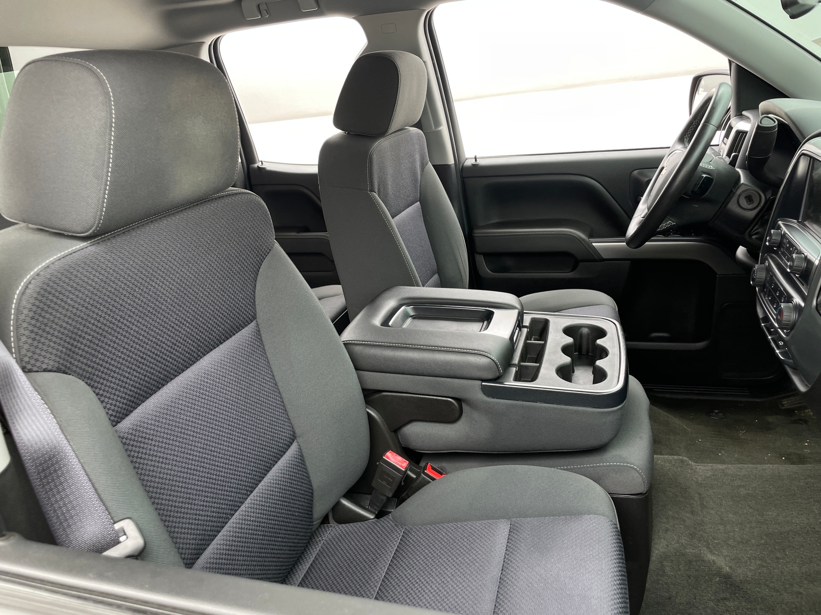 Thumbnail: 2017 Chevrolet Silverado 1500 - 2