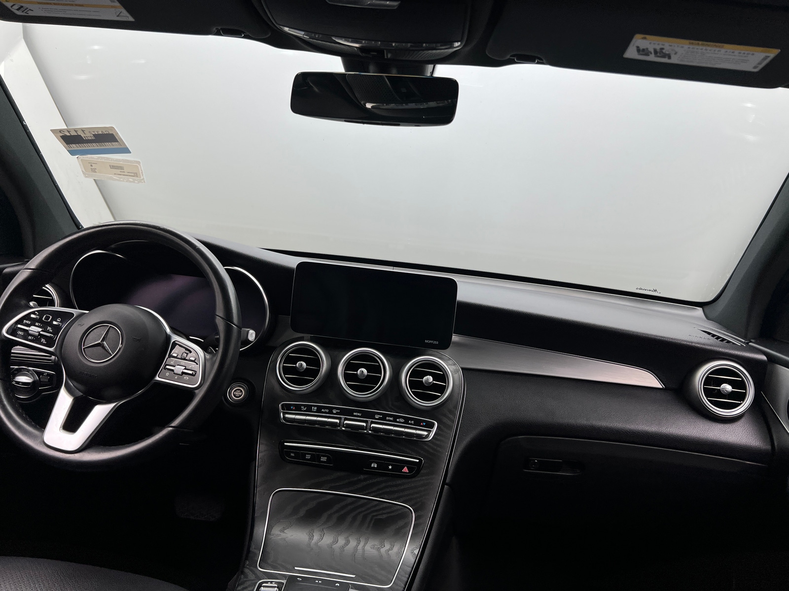 Thumbnail: 2021 Mercedes-Benz GLC - 2