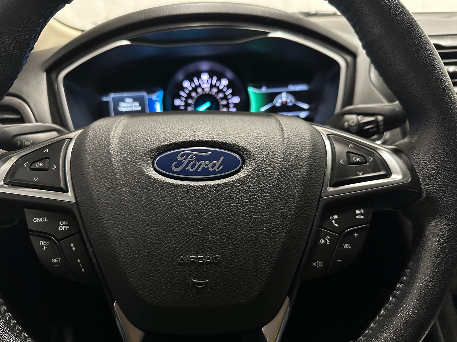 Thumbnail: 2019 Ford Fusion - 4