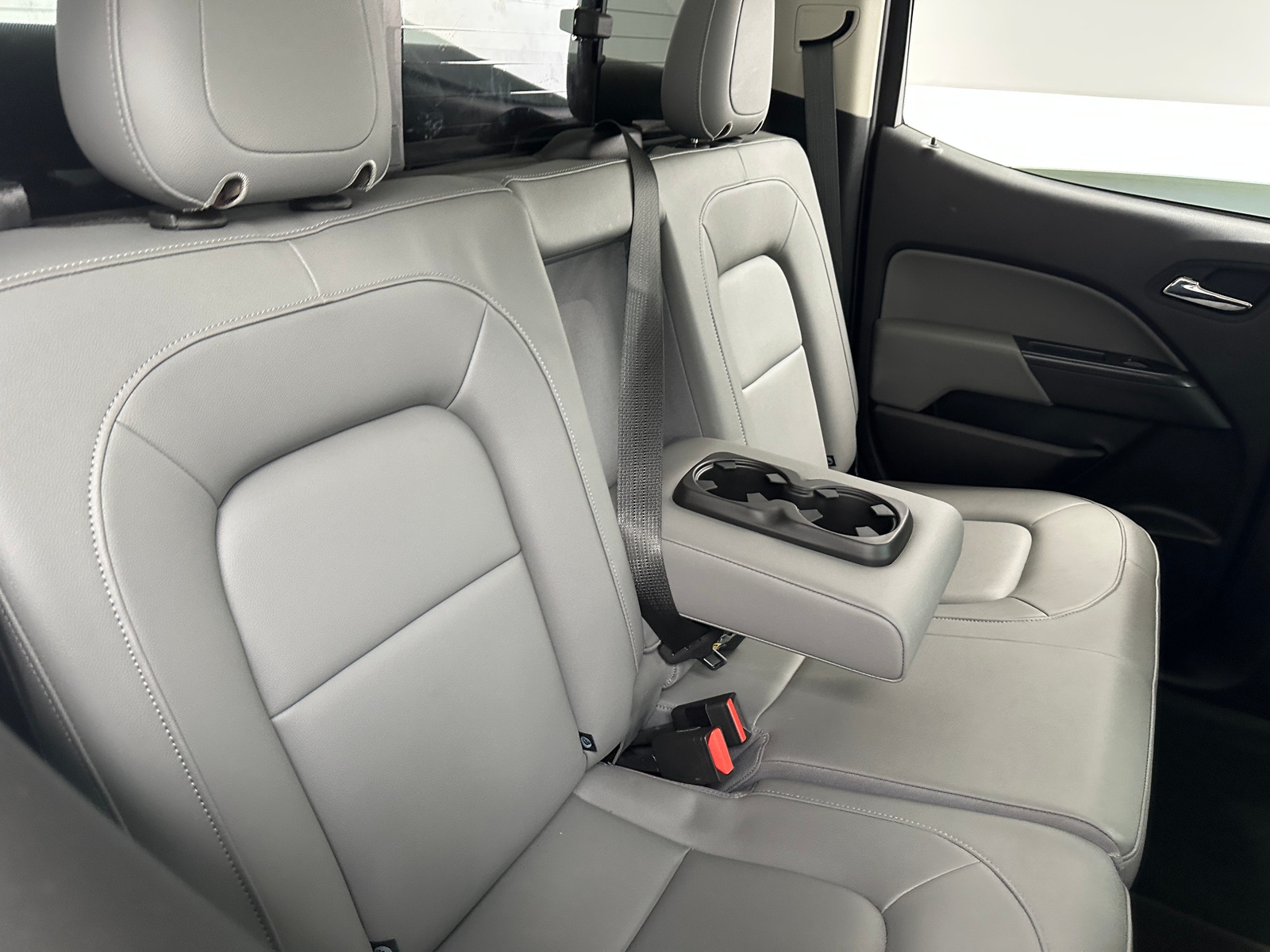 Thumbnail: 2017 Chevrolet Colorado - 6