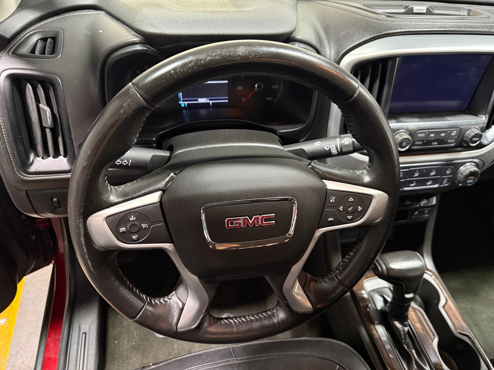 Thumbnail: 2017 GMC Canyon - 4