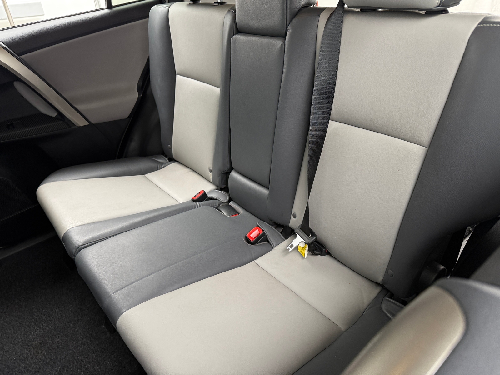Thumbnail: 2014 Toyota RAV4 - 5