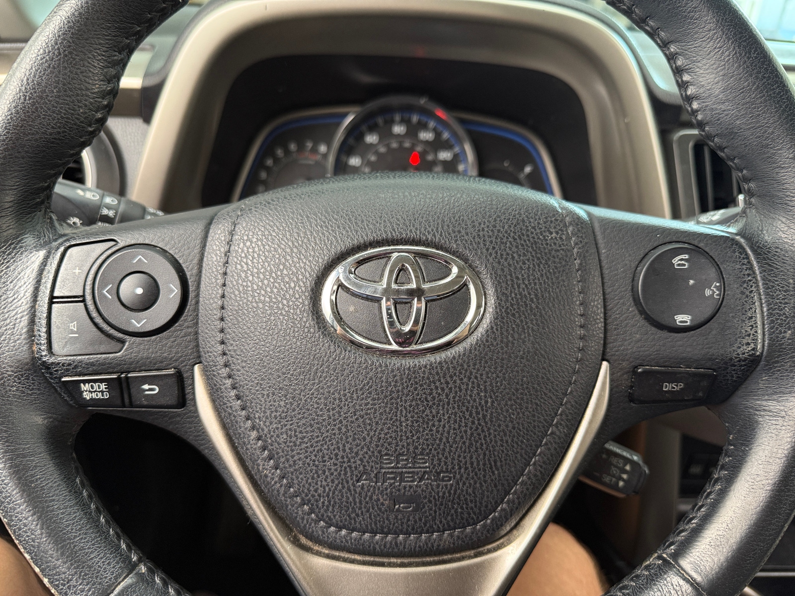 Thumbnail: 2014 Toyota RAV4 - 4