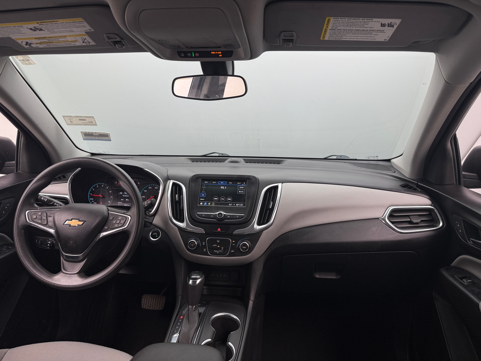 Thumbnail: 2019 Chevrolet Equinox - 3