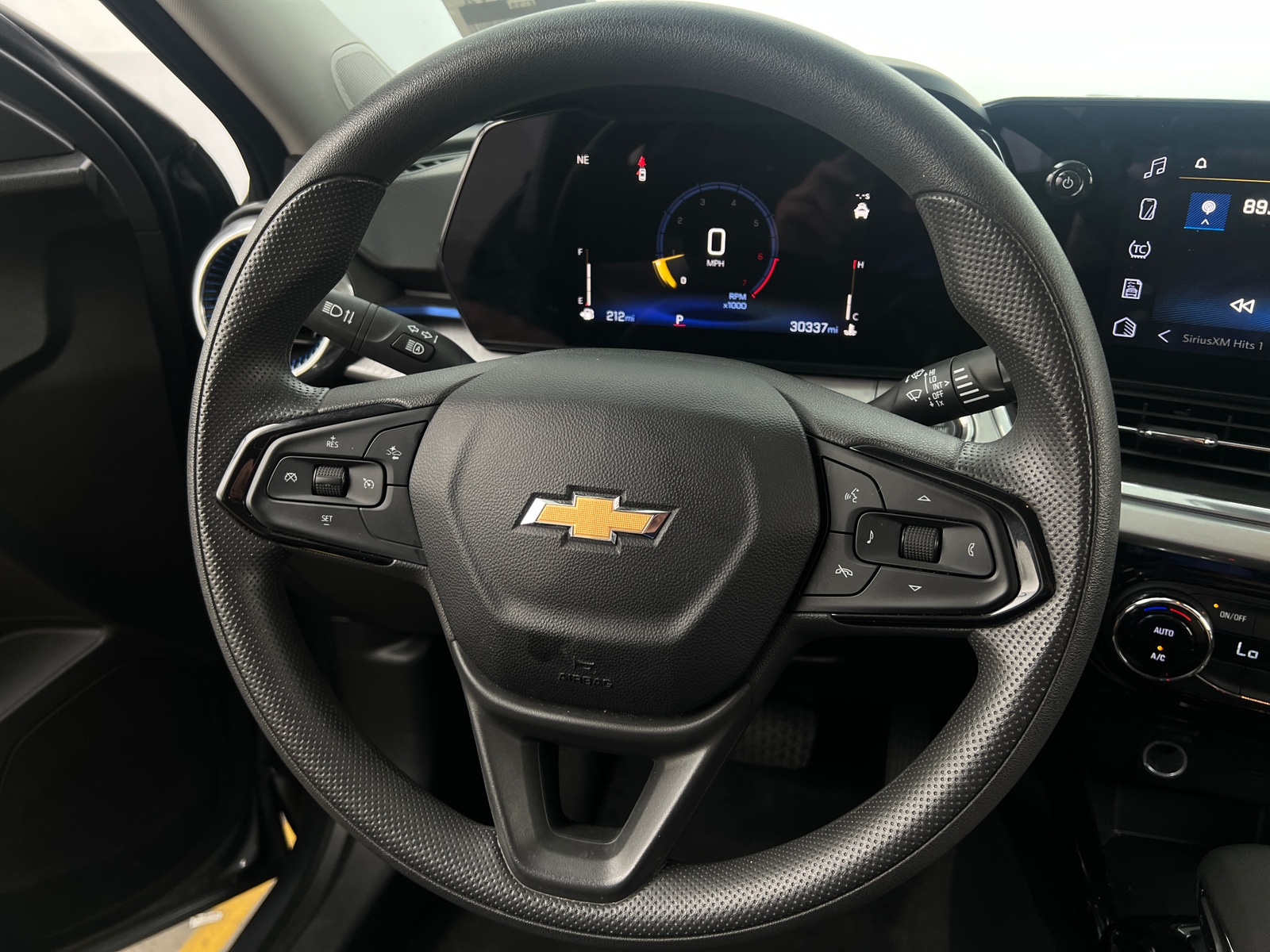 Thumbnail: 2024 Chevrolet Trax - 5