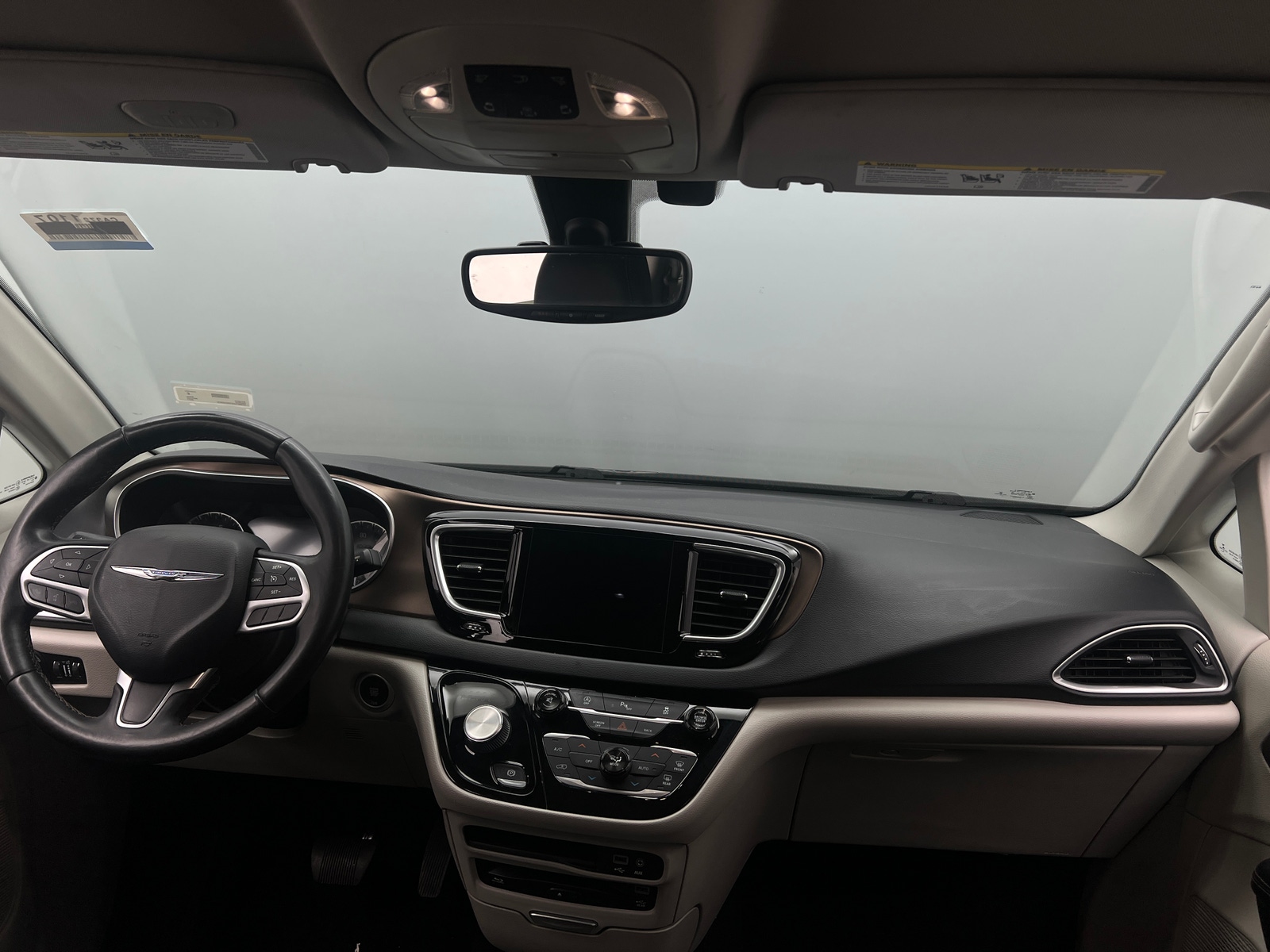 Thumbnail: 2017 Chrysler Pacifica - 2