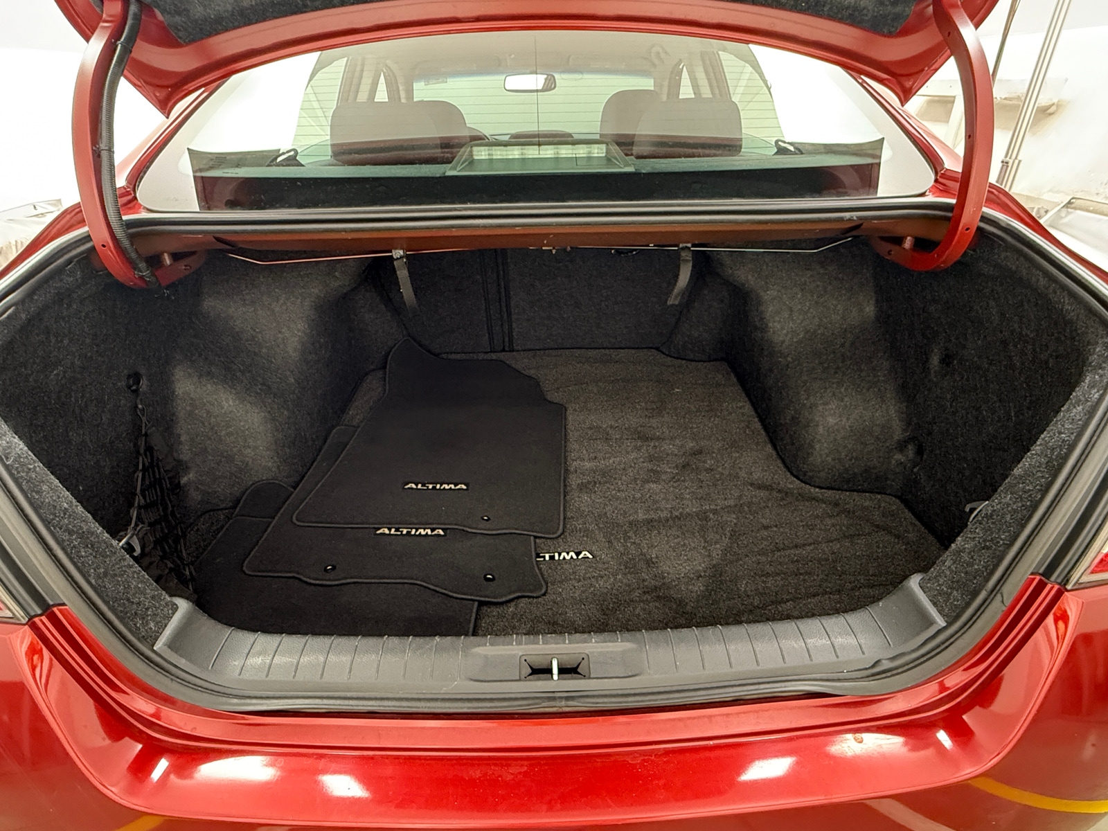 Thumbnail: 2014 Nissan Altima - 6