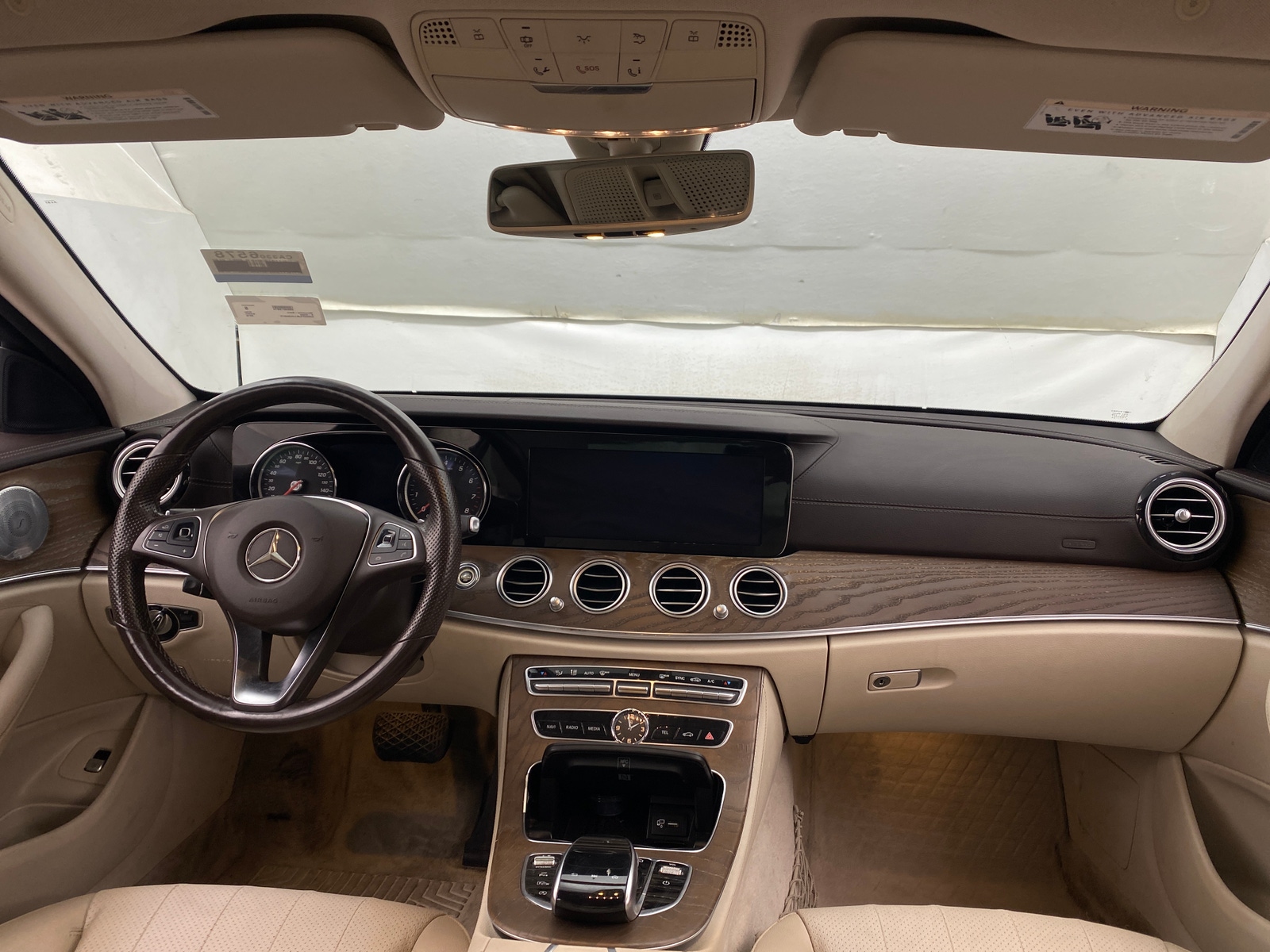 Thumbnail: 2018 Mercedes-Benz E-Class - 2