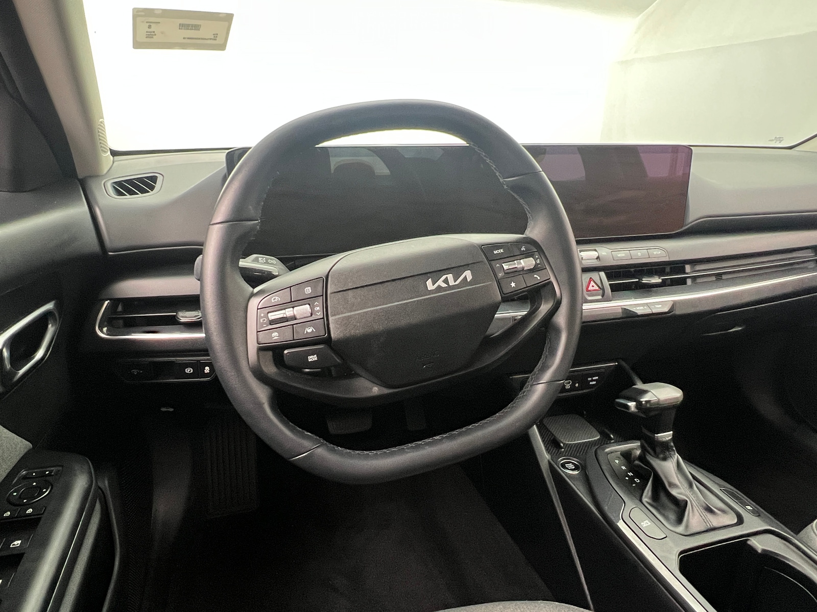 Thumbnail: 2025 Kia K4 - 5