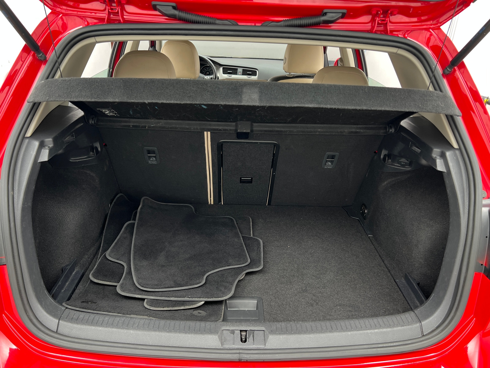 Thumbnail: 2017 Volkswagen Golf - 7