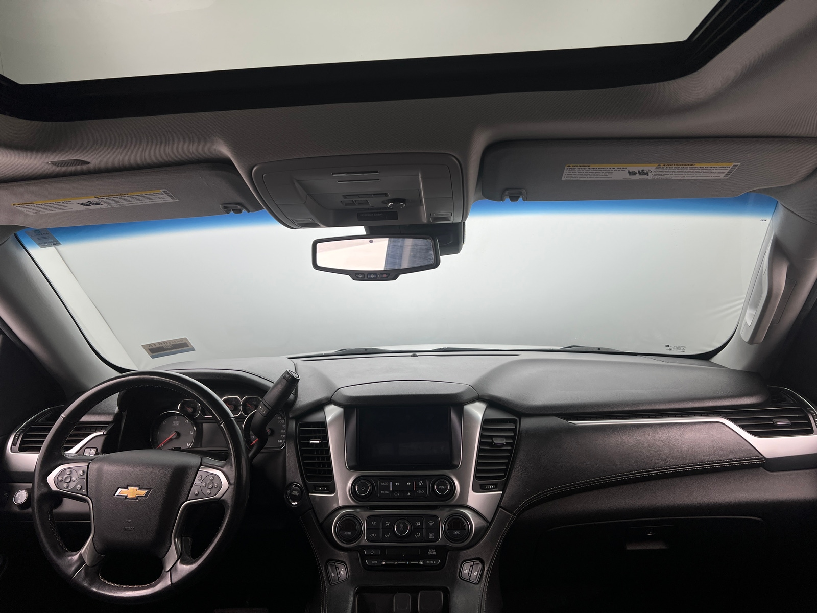 Thumbnail: 2019 Chevrolet Tahoe - 2