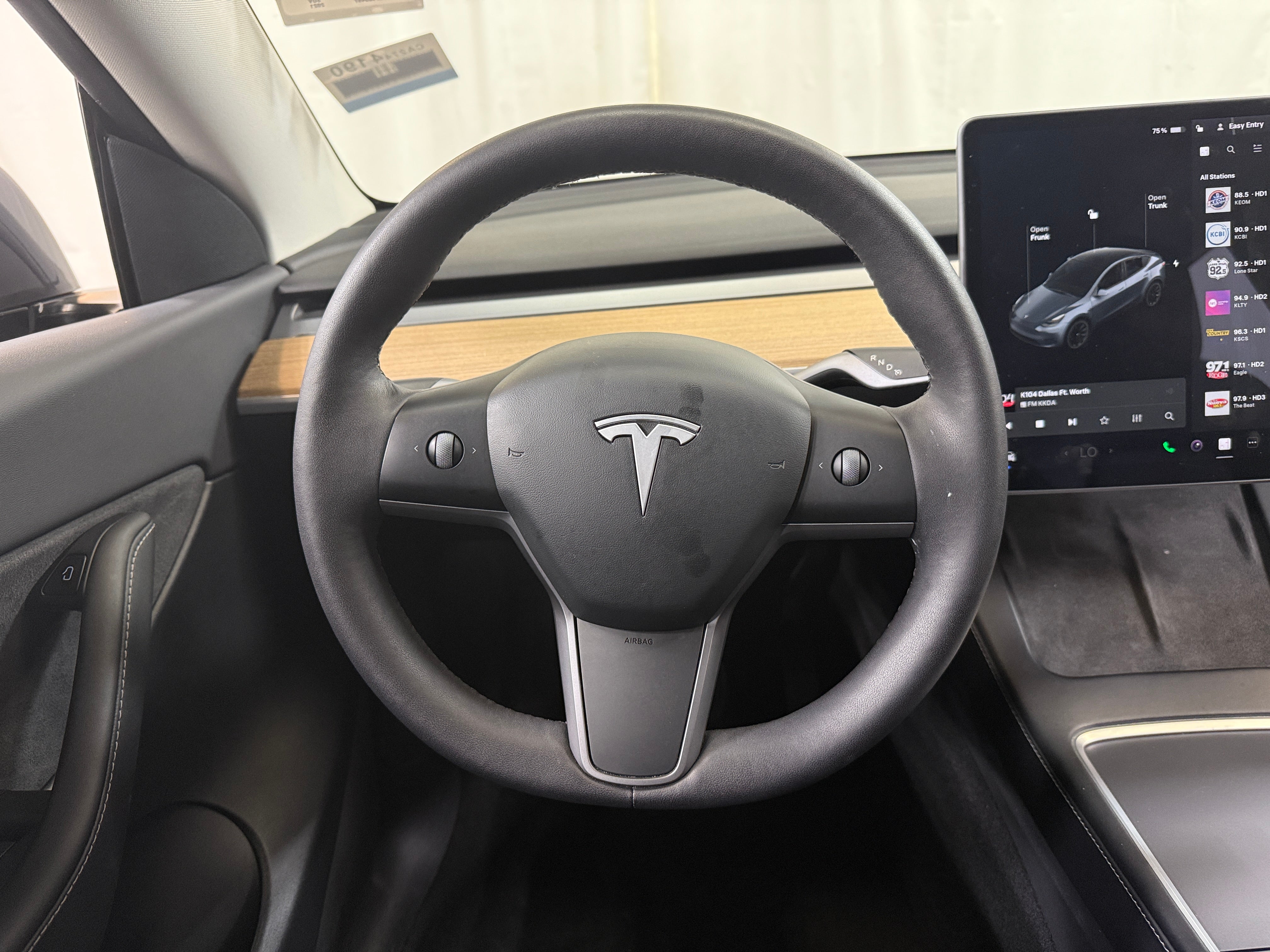 Used 2021 Tesla Model Y Long Range with VIN 5YJYGDEE1MF185497 for sale in Auburn, WA