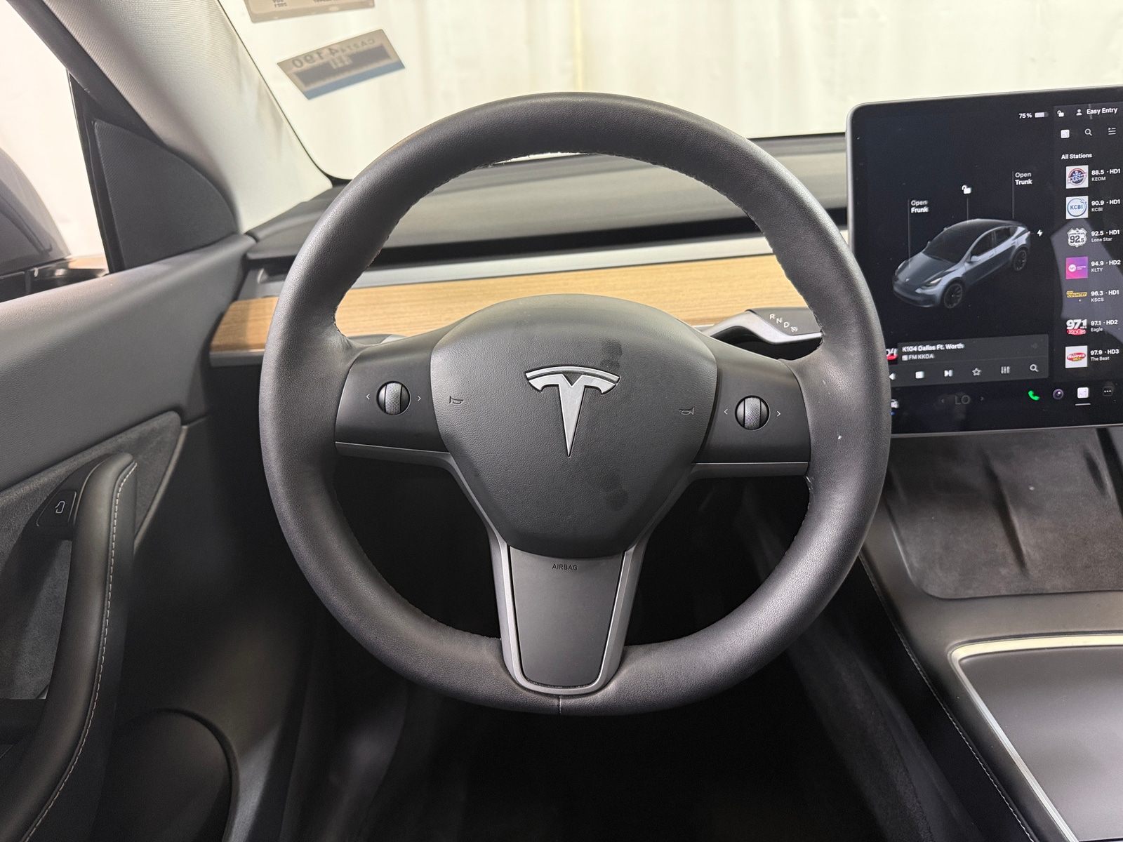 Thumbnail: 2021 Tesla Model Y - 4