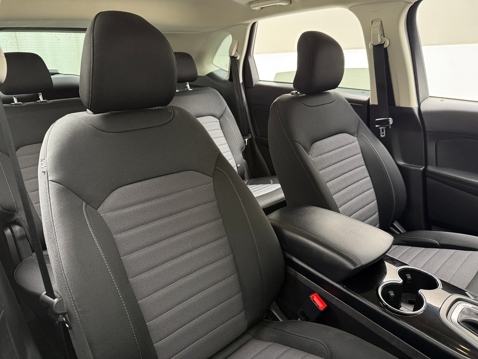 Thumbnail: 2017 Ford Edge - 2
