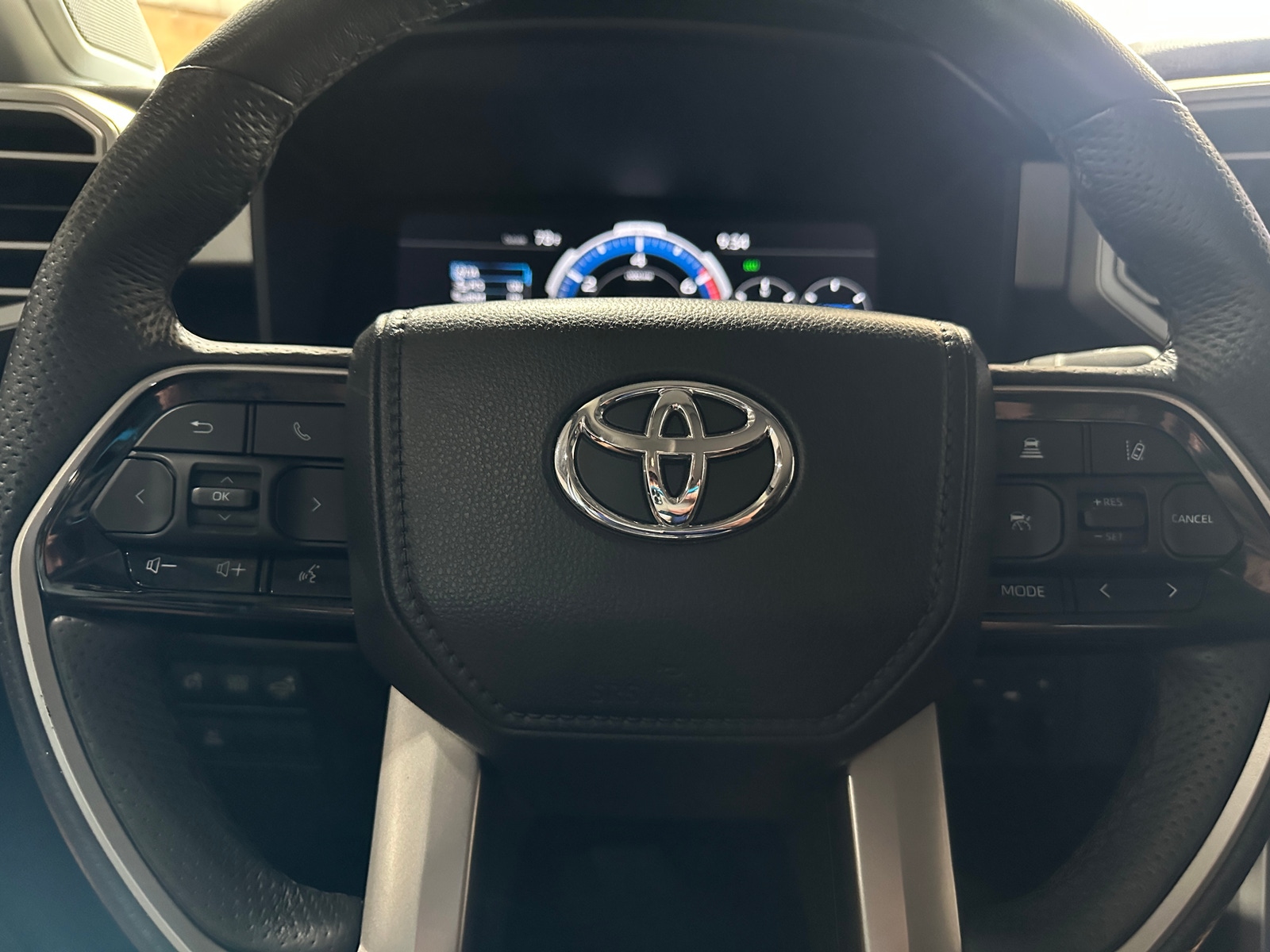 Thumbnail: 2023 Toyota Tundra - 4