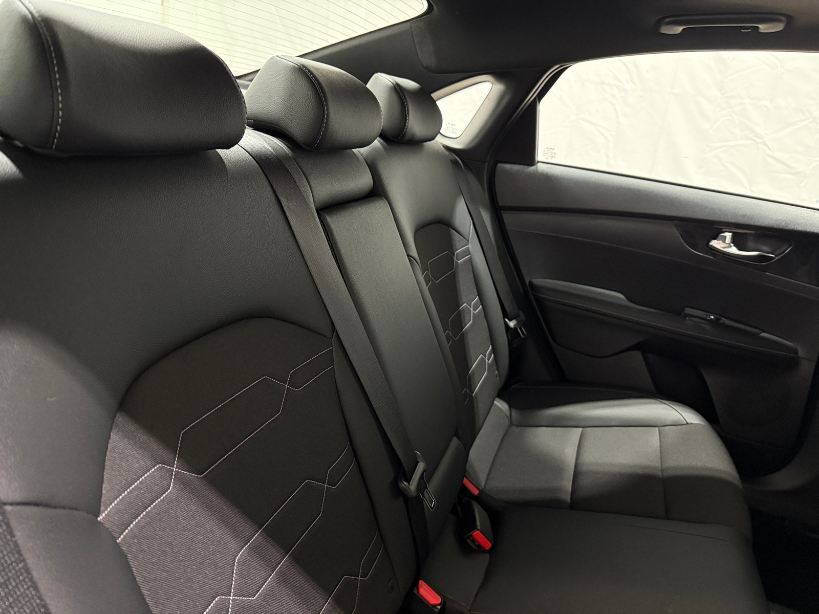 Thumbnail: 2023 Kia Forte - 5