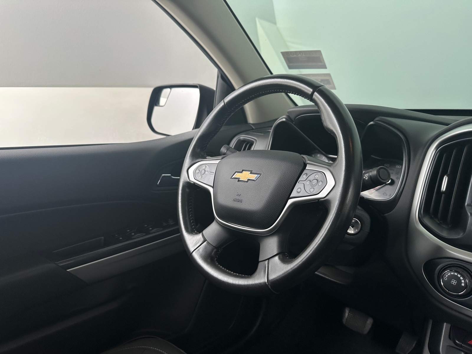 Thumbnail: 2019 Chevrolet Colorado - 5