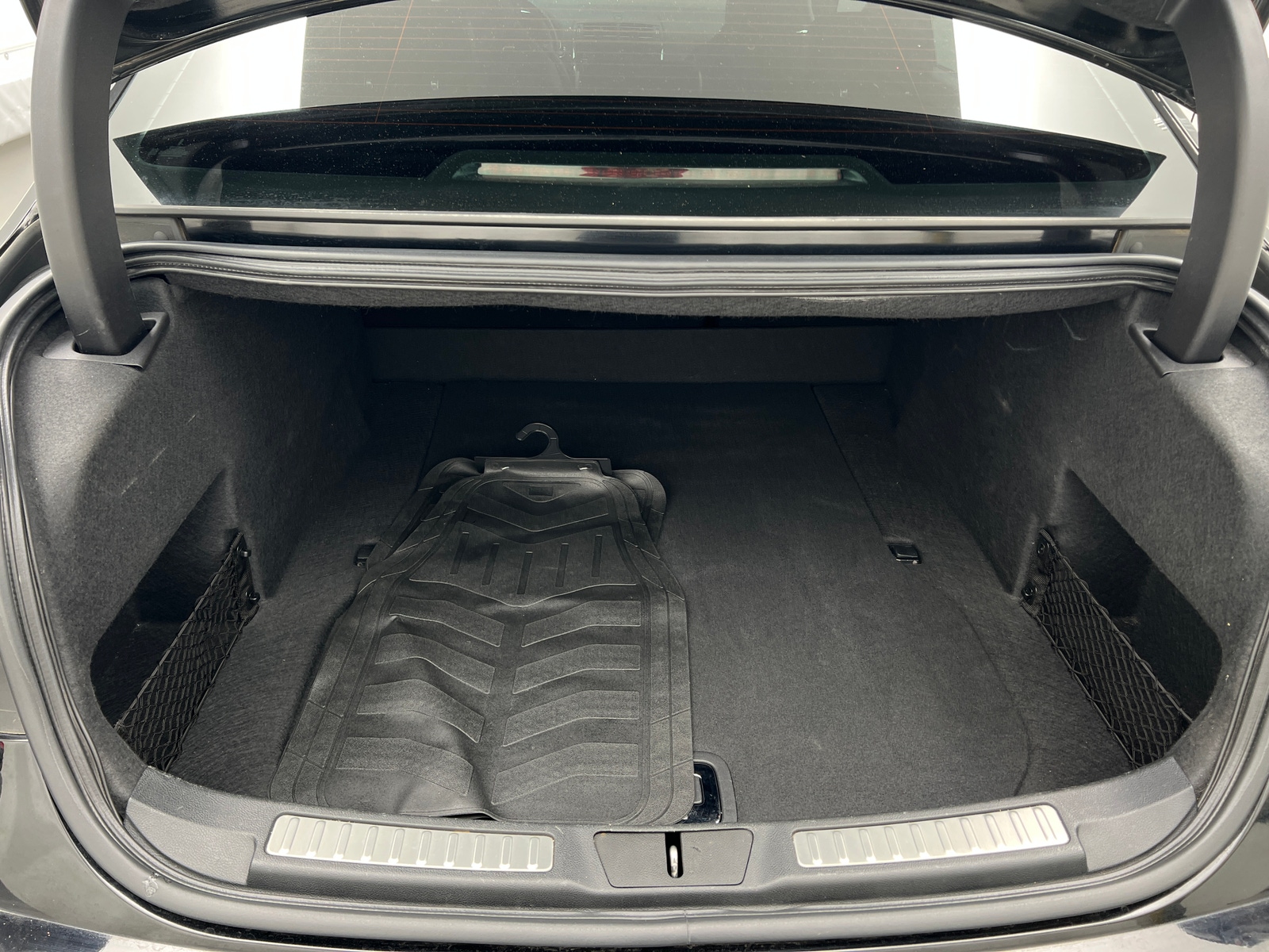 Thumbnail: 2017 Lincoln Continental - 6