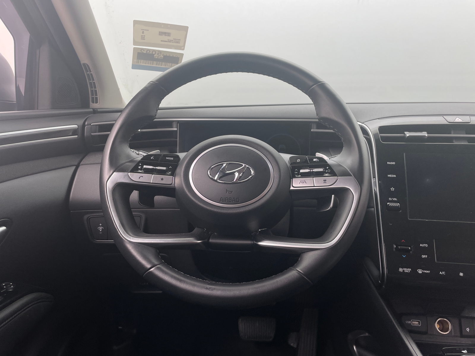 Thumbnail: 2022 Hyundai Tucson - 5